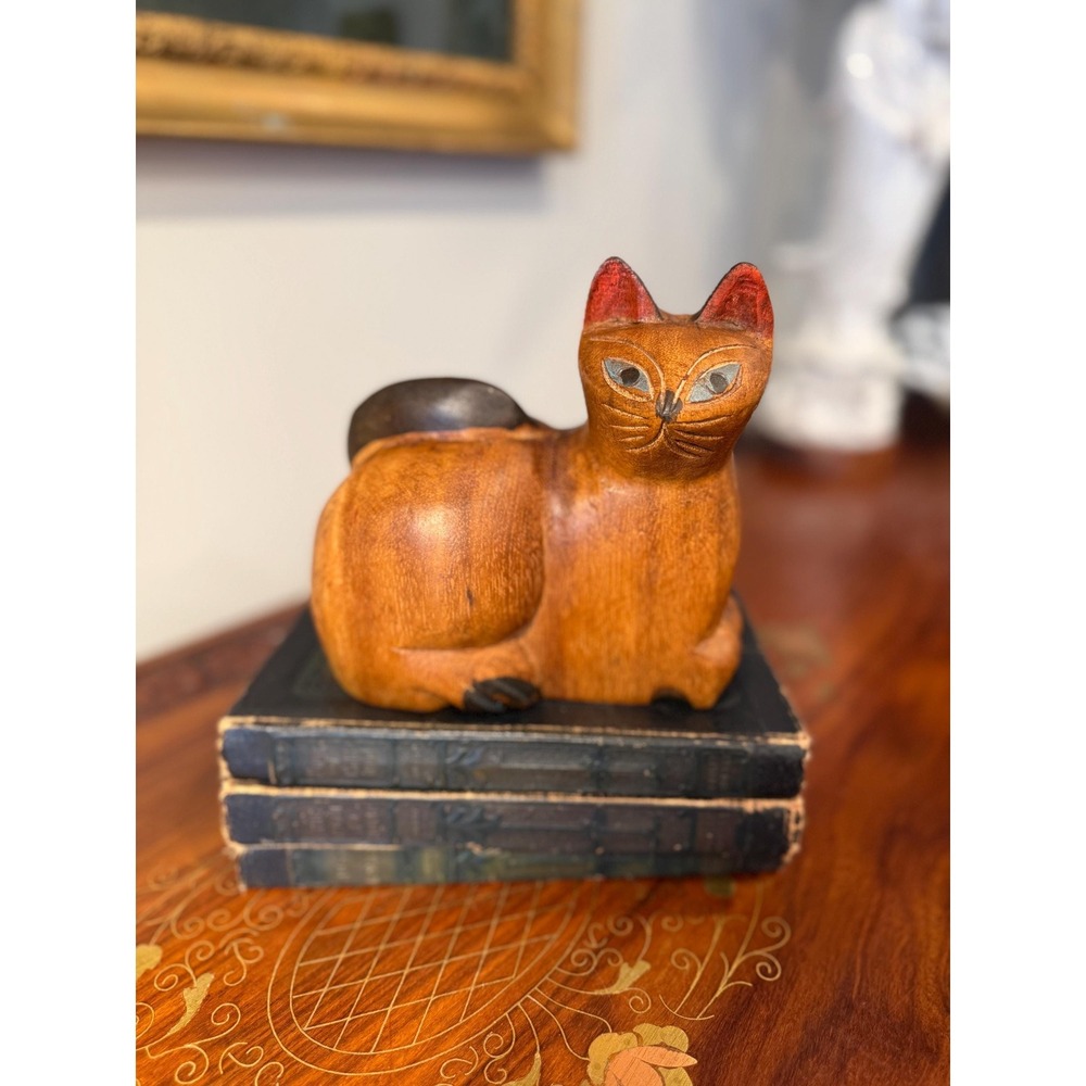 Vintage Hand Carved Wooden Cat Folk Art Sculpture - Picture 17 of 17